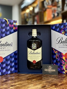 Rượu Ballantine's Finest