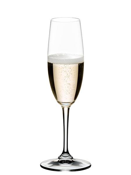 ly-vang-riedel-degustazione-champagne